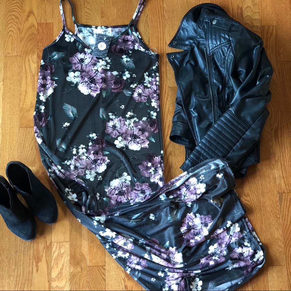 NWT Side-Slit Floral Maxi Dress